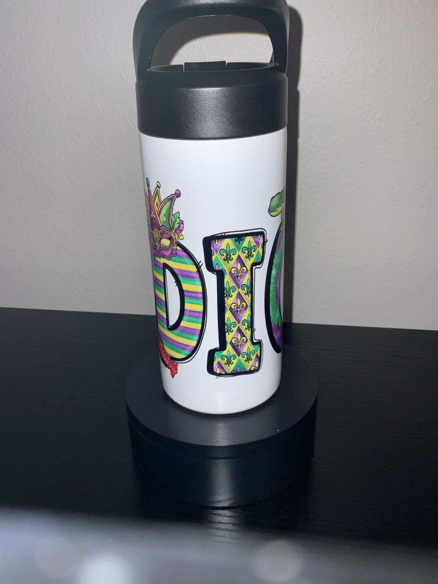Kids Custom Mardi Gras Cup w/o Background